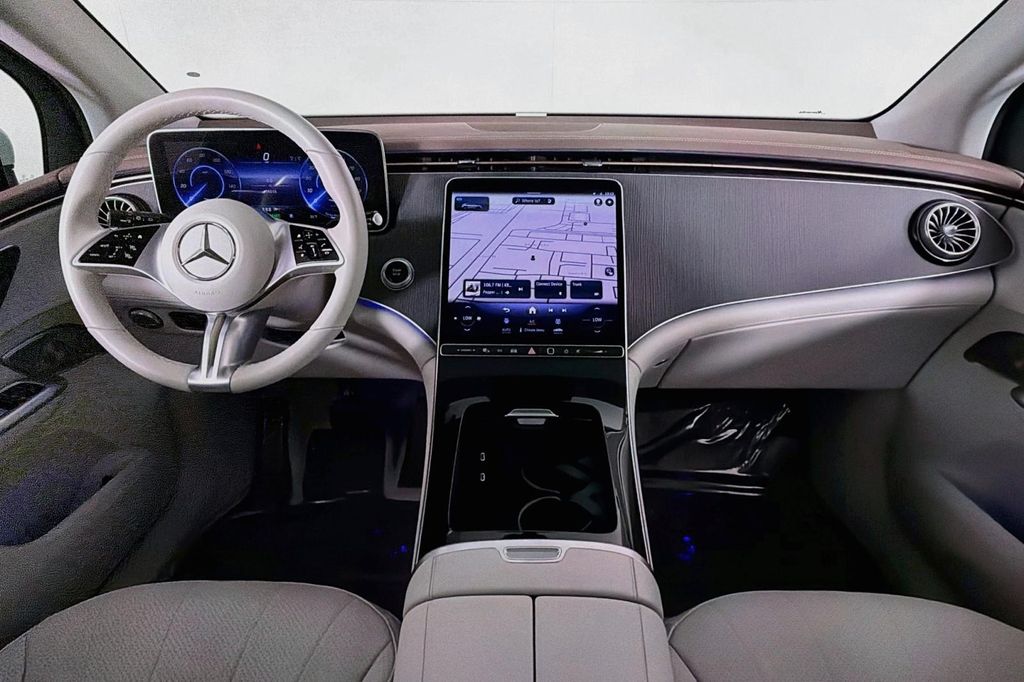 2023 Mercedes-BENZ EQE 照片 6