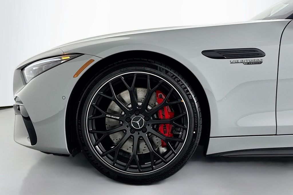 MERCEDES-BENZ SL-CLASS AMG - 10