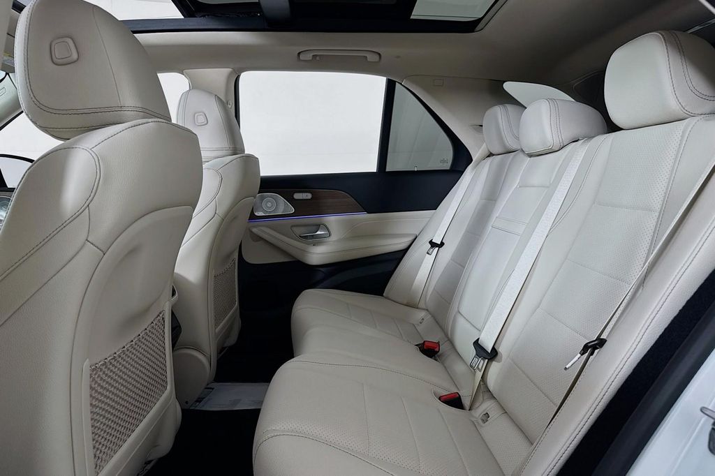 صورة 8 لـ 2026 Mercedes-BENZ GLE