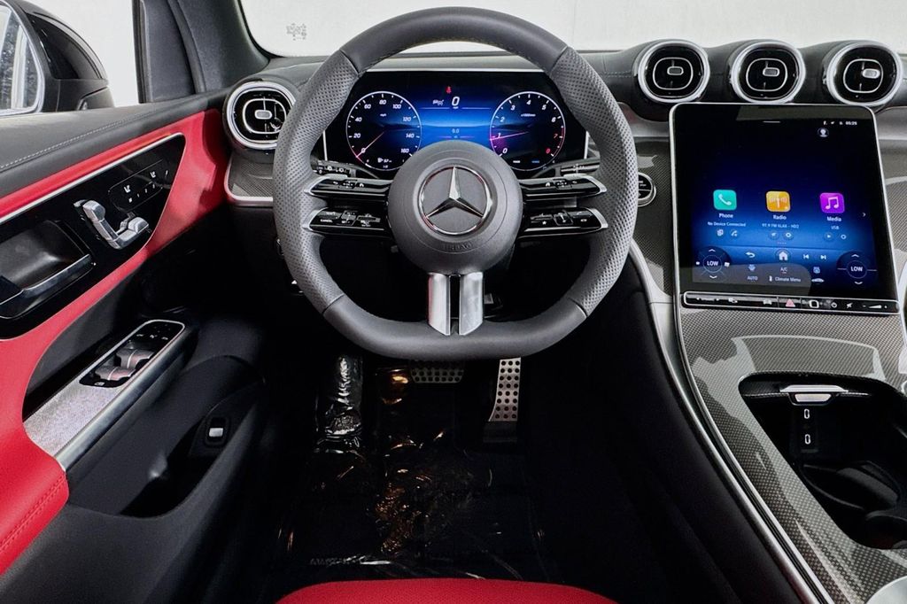 MERCEDES-BENZ GLC - 4