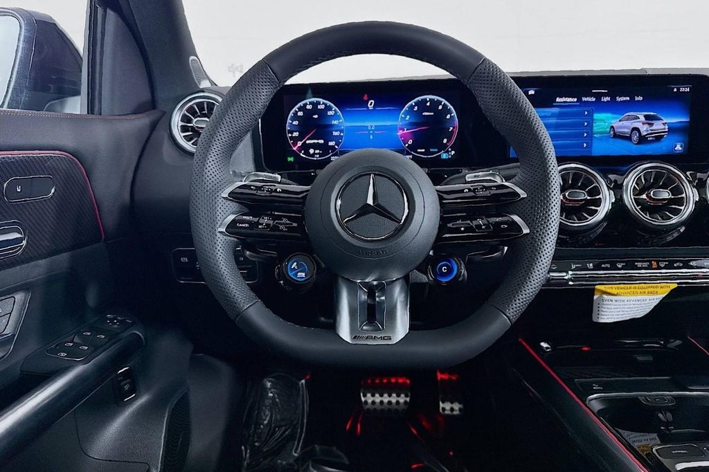 MERCEDES-BENZ GLA-CLASS AMG - 4