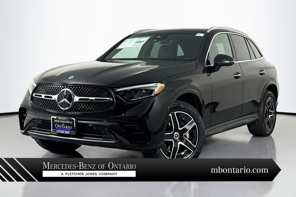 New 2026 Mercedes-Benz GLC 300 Base