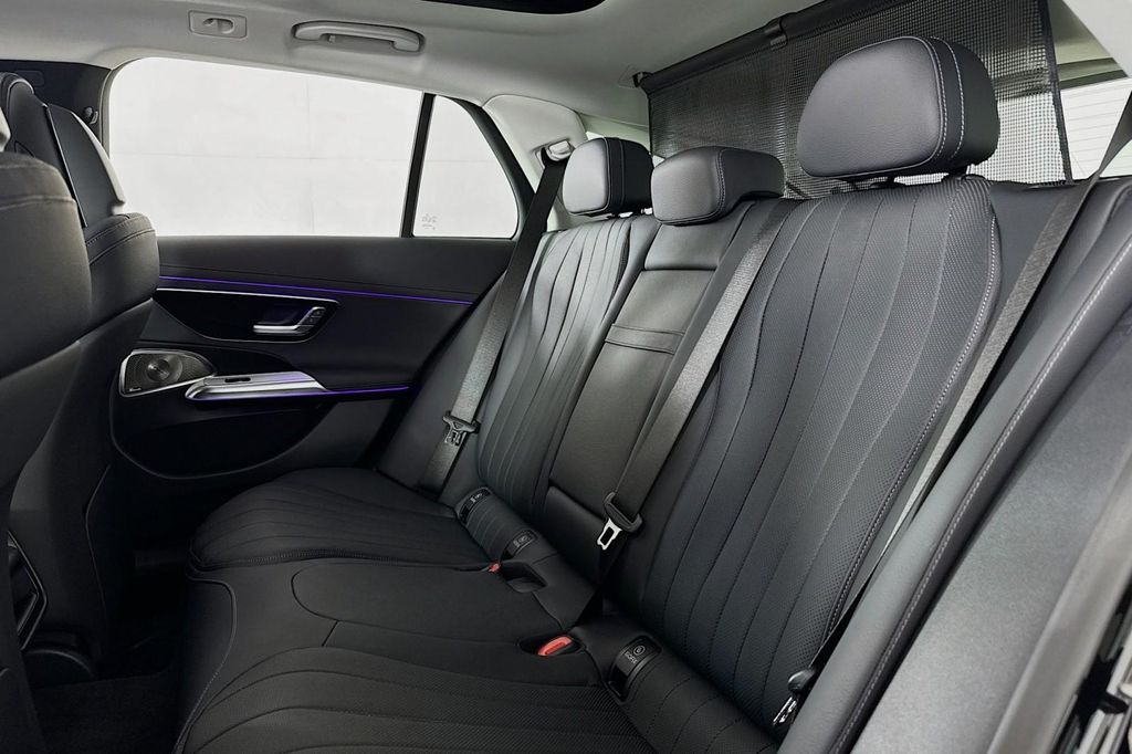 MERCEDES-BENZ E-CLASS - 7