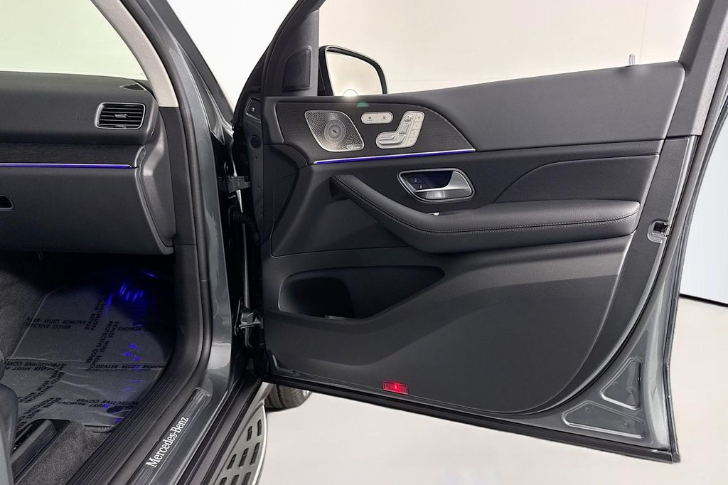 2026 Mercedes-BENZ GLE 缩略图 23