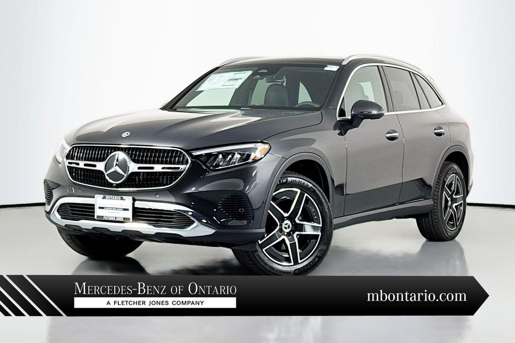 New 2026 Mercedes-Benz GLC 300 Base