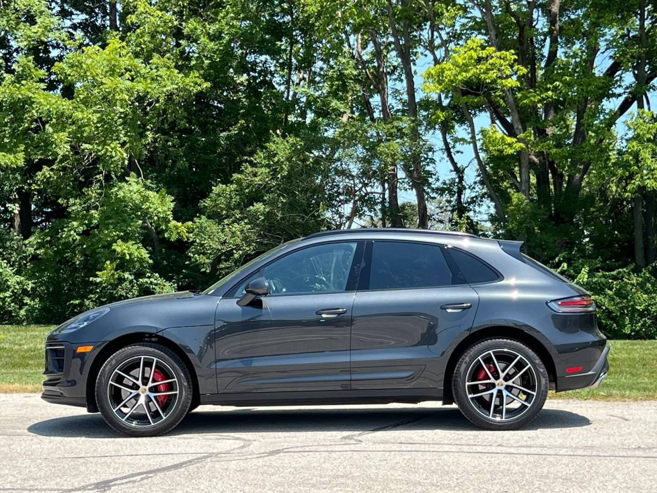 صورة 2 لـ 2025 Porsche MACAN