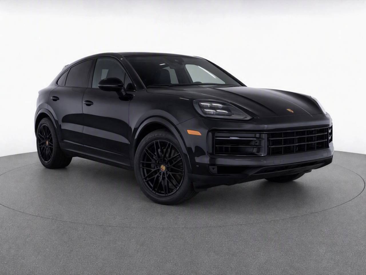 2024 Porsche CAYENNE photo 2