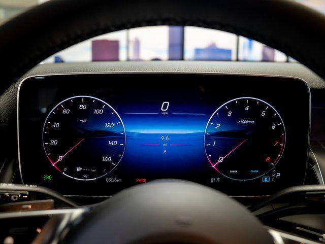 2026 Mercedes-BENZ GLC — миниатюра 18