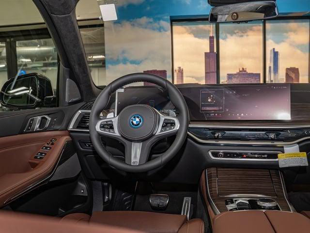 صورة مصغرة 16 لـ 2026 BMW X5 PHEV XDRIVE50E