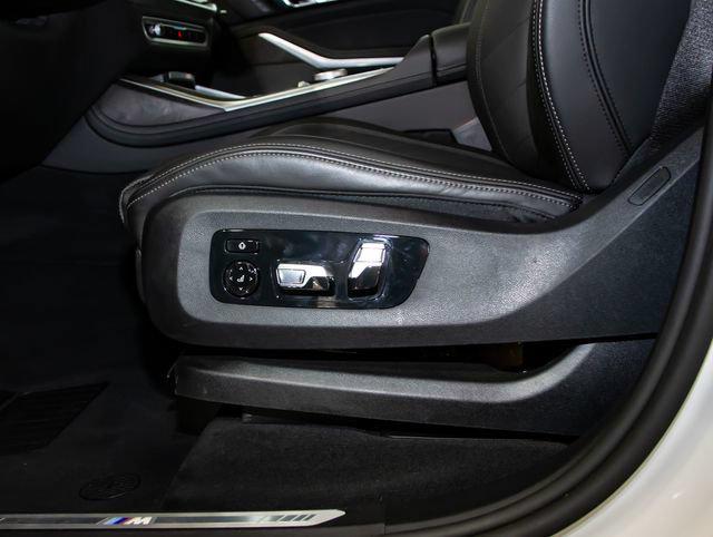 صورة مصغرة 15 لـ 2025 BMW X7 XDRIVE40I