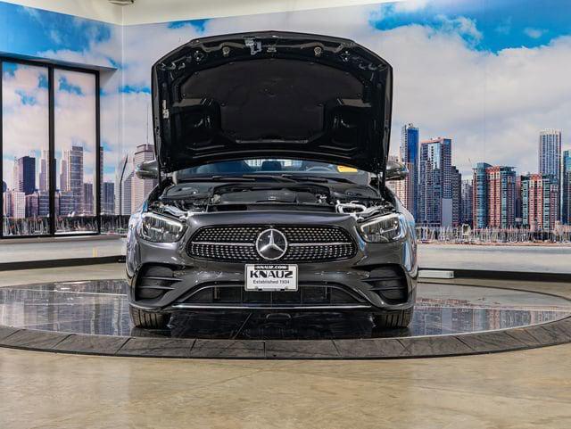 MERCEDES-BENZ E-CLASS - 4