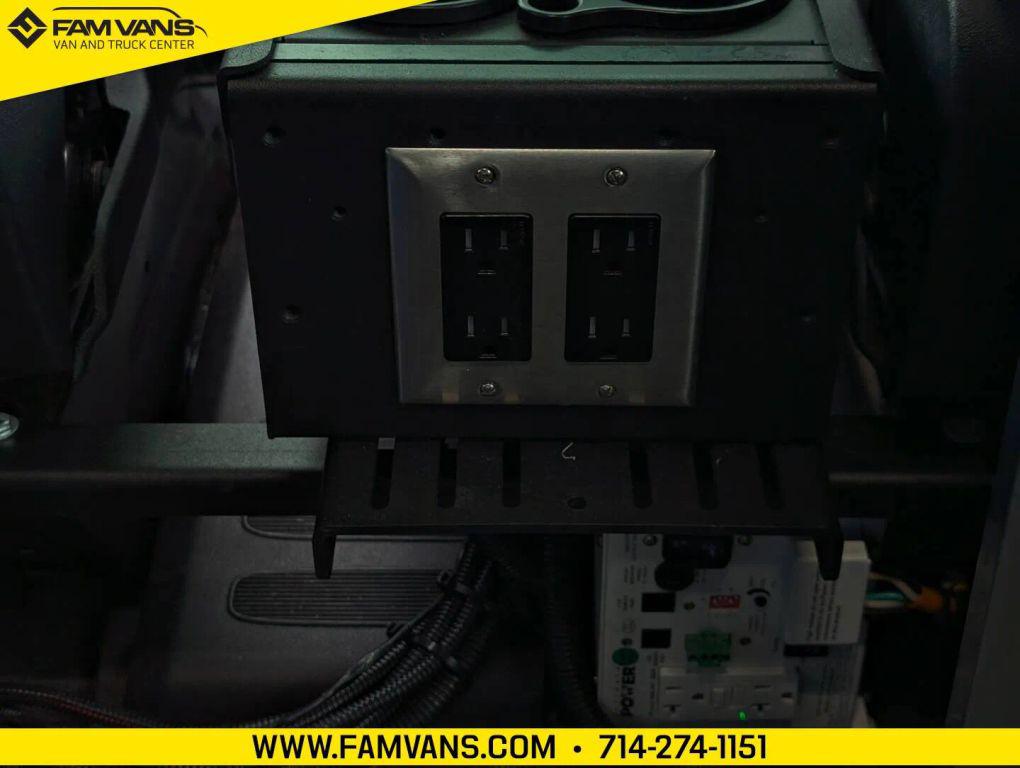 صورة مصغرة 38 لـ 2023 FORD TRANSIT-350 BASE