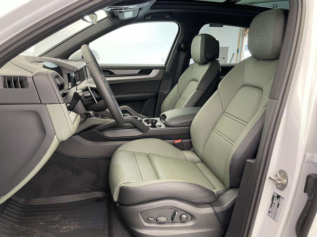PORSCHE CAYENNE - 5