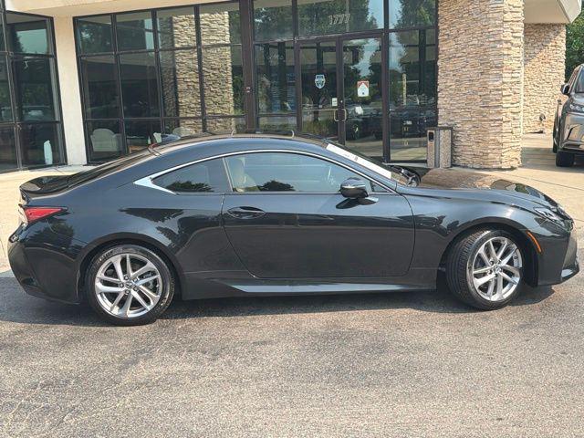 صورة 8 لـ 2022 Lexus RC 300 BASE