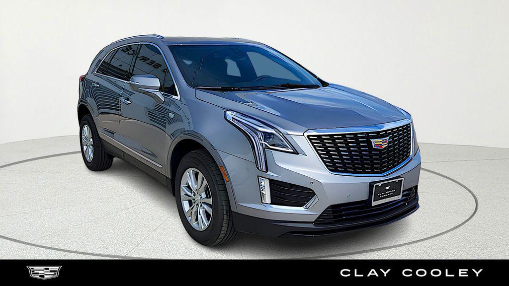 New 2026 Cadillac XT5 Luxury