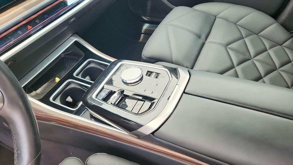 2023 BMW 740 I 缩略图 14