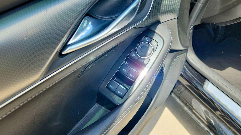 صورة مصغرة 23 لـ 2025 Cadillac CT5 PREMIUM LUXURY