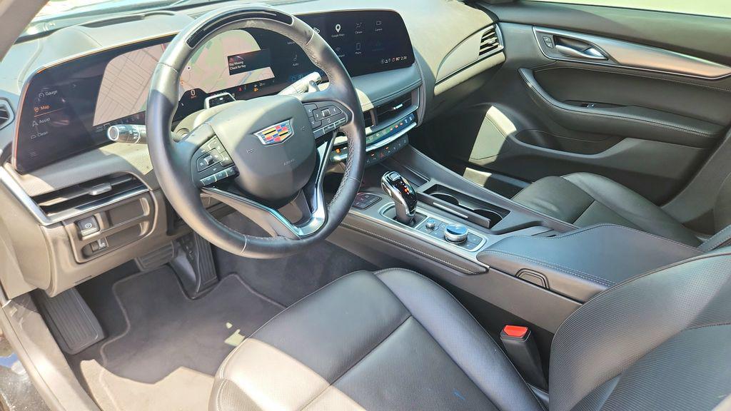 2025 Cadillac CT5 PREMIUM LUXURY — фото 8