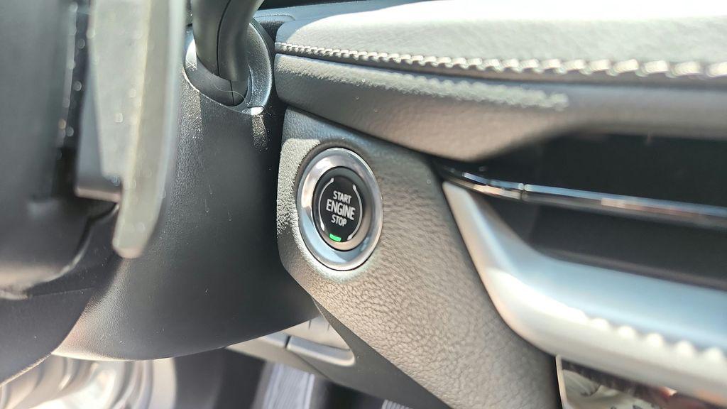 2024 Cadillac XT4 PREMIUM LUXURY — миниатюра 17