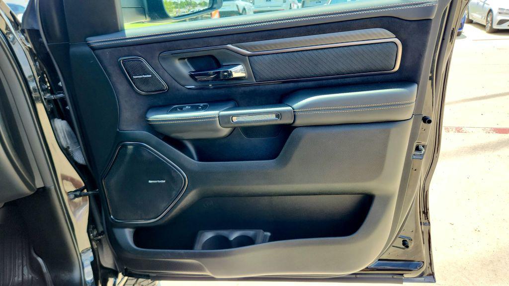 2024 RAM 1500 TRX 缩略图 33