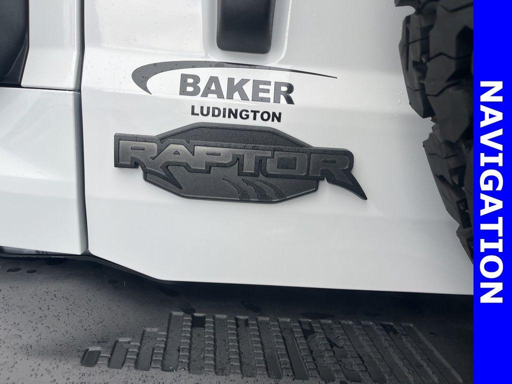 FORD BRONCO RAPTOR - 10