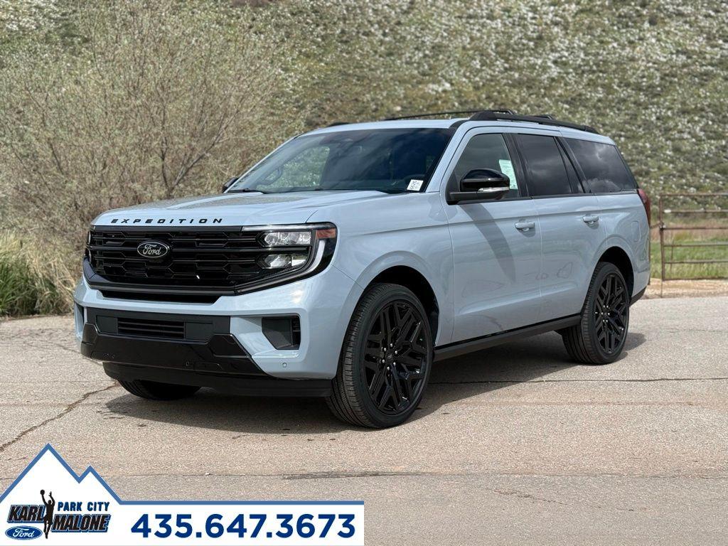 New 2026 Ford Expedition Platinum