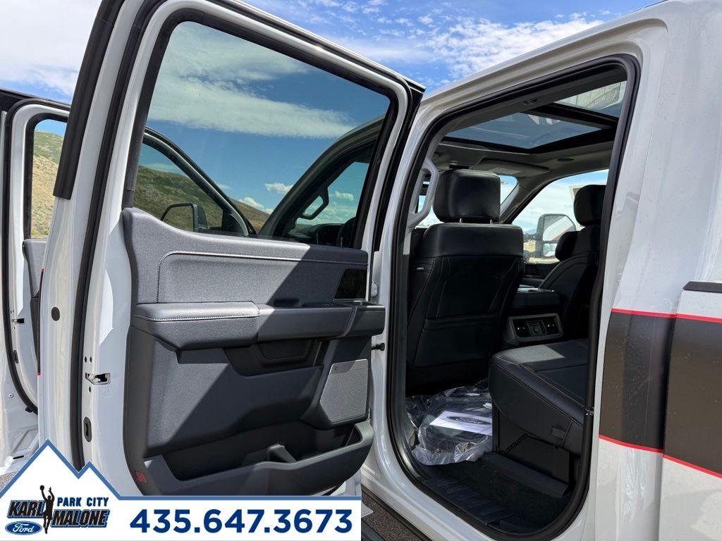 صورة مصغرة 28 لـ 2026 FORD F-350 LARIAT SUPER DUTY