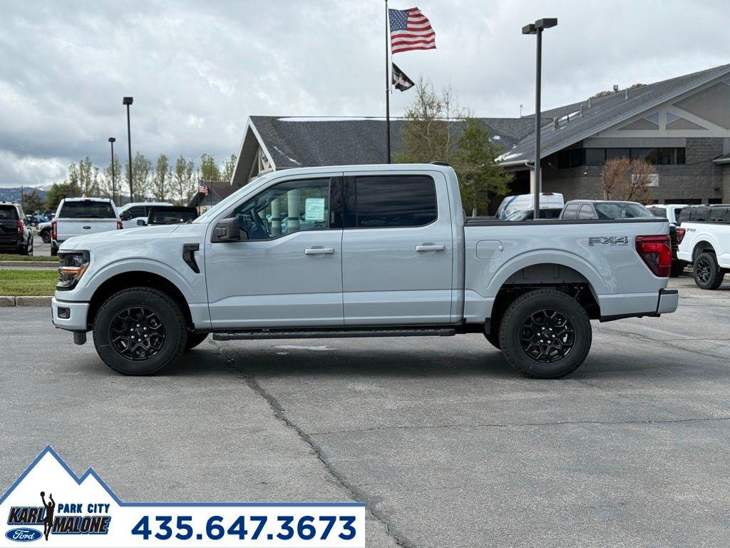 FORD F-150 XLT - 2