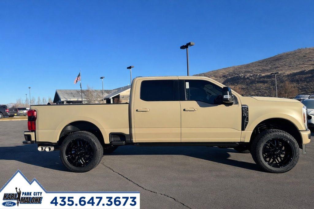 2026 FORD F-350 KING RANCH — фото 2