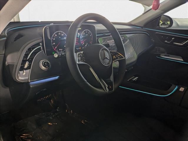 MERCEDES-BENZ E-CLASS - 3