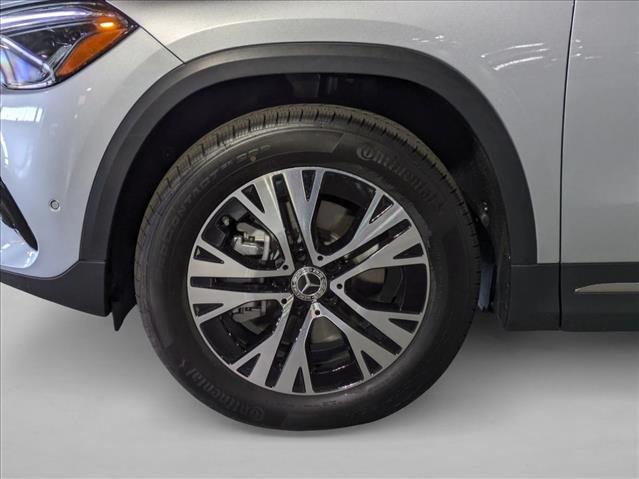 MERCEDES-BENZ GLA-CLASS - 10