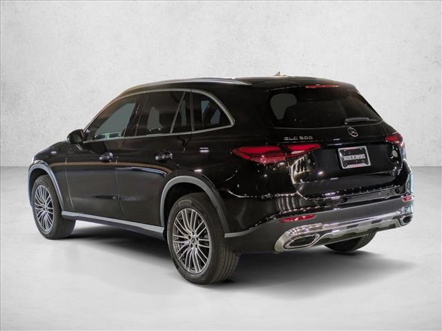 MERCEDES-BENZ GLC - 9