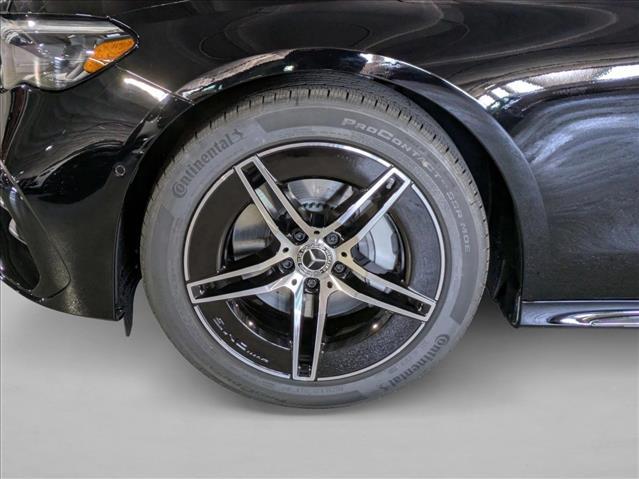 MERCEDES-BENZ E-CLASS - 10