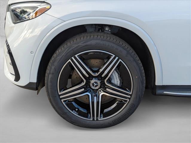 MERCEDES-BENZ GLC - 10