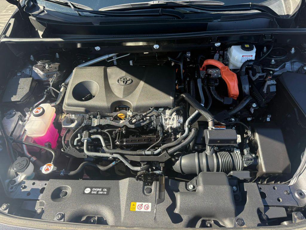 2024 Toyota RAV4 HYBRID LE — миниатюра 27