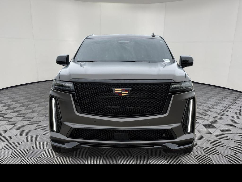 صورة 3 لـ 2023 Cadillac ESCALADE ESV V-SERIES