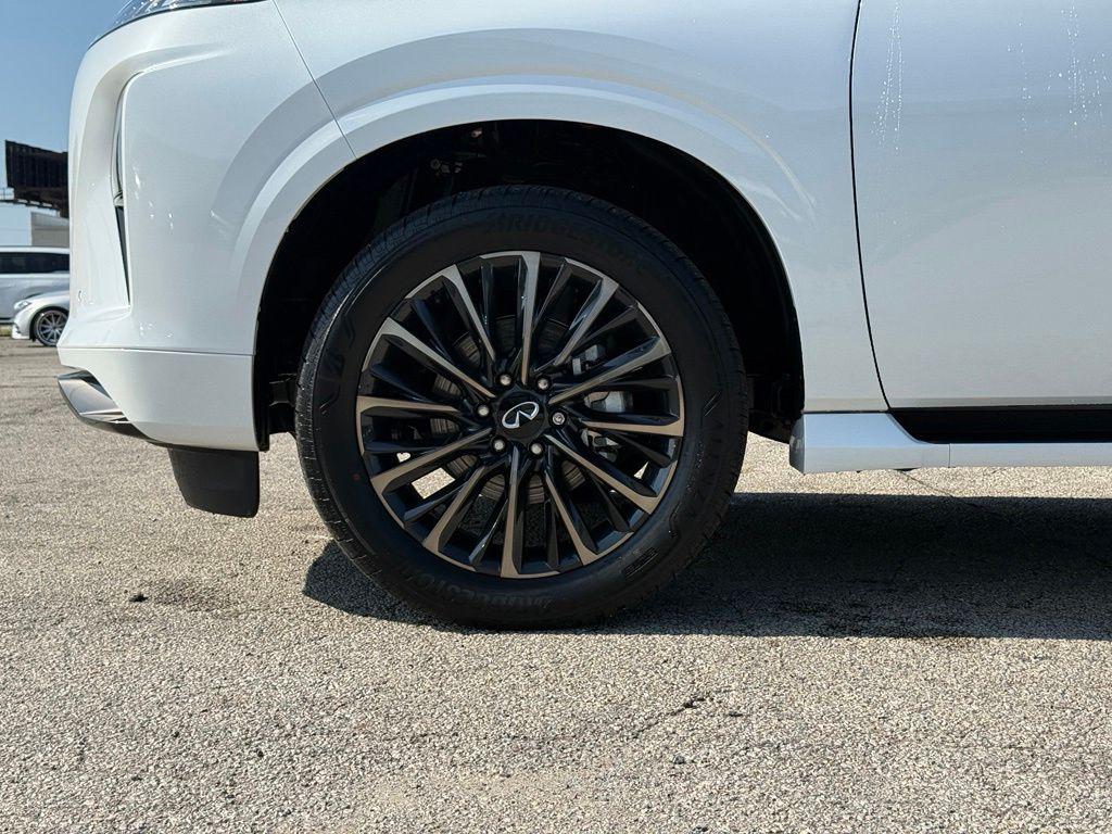 2026 Infiniti QX80 AUTOGRAPH AWD 照片 2