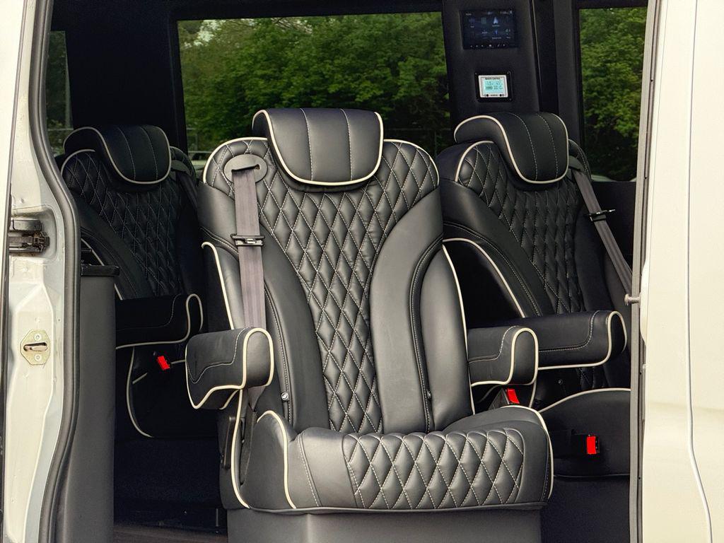 صورة مصغرة 33 لـ 2023 Mercedes-BENZ OTHERS