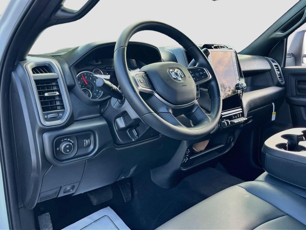 2026 RAM 2500 TRADESMAN CREW CAB 4X4 8' BOX 照片 9