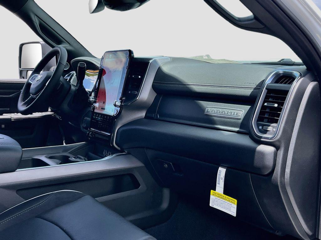 2026 RAM 2500 LARAMIE MEGA CAB 4X4 6'4' BOX 缩略图 31