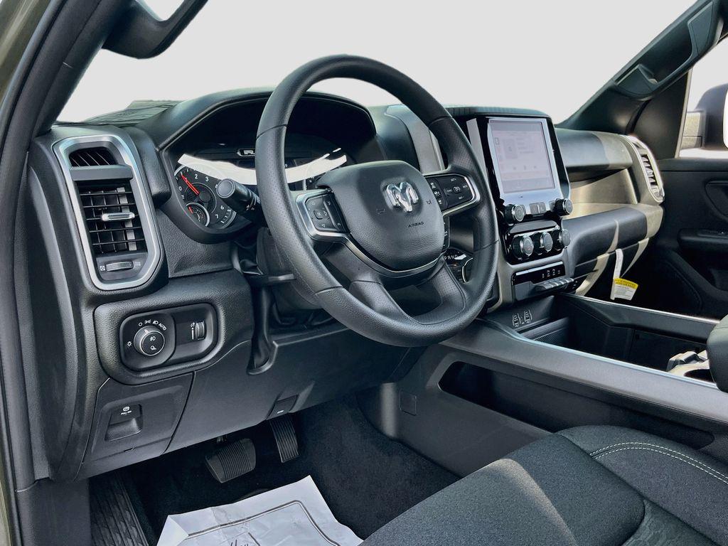 2026 RAM 1500 EXPRESS 照片 9