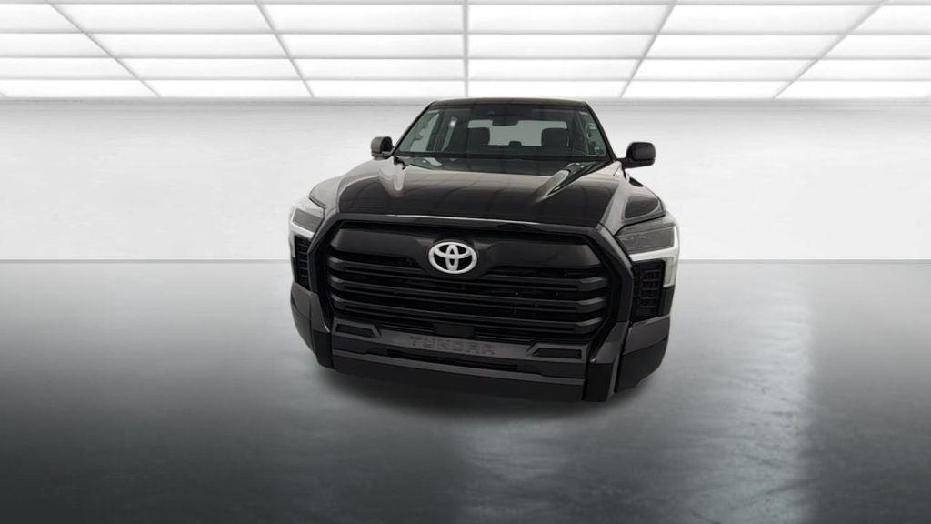 TOYOTA TUNDRA - 2