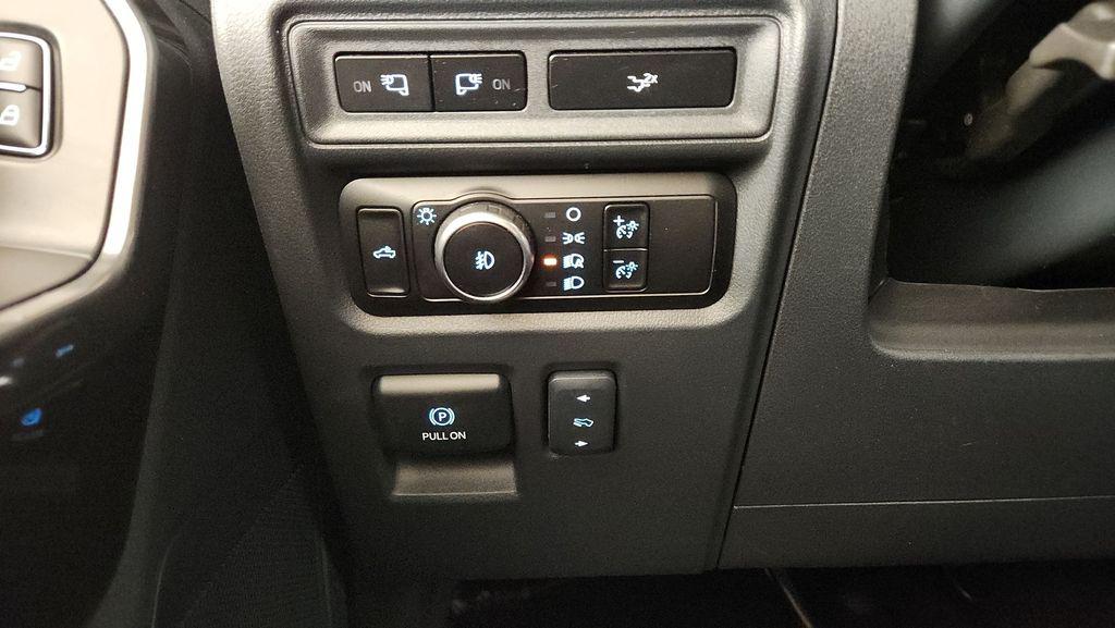 2023 FORD F-150 XLT 缩略图 22