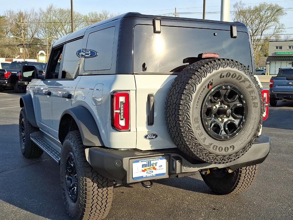 FORD BRONCO OUTER BANKS - 3