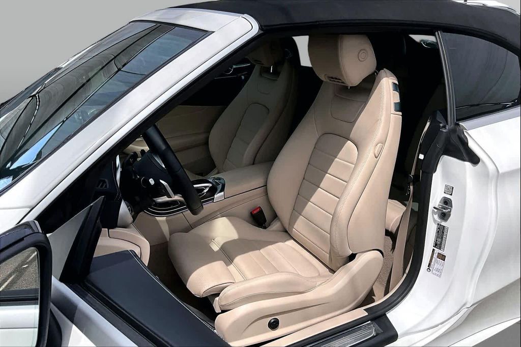 2023 Mercedes-BENZ C-CLASS 照片 8