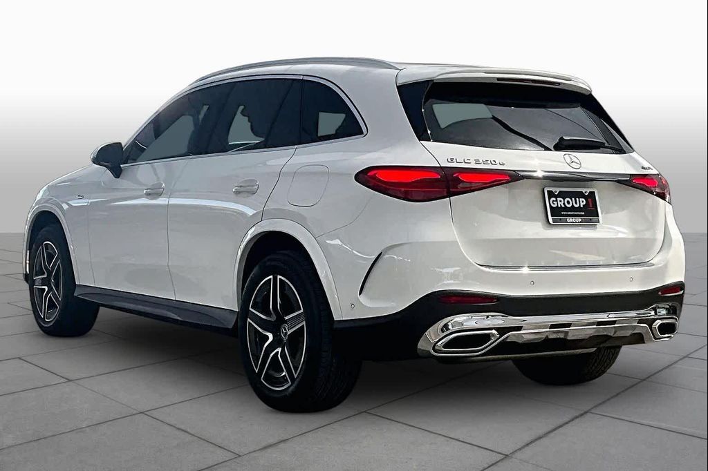 صورة مصغرة 12 لـ 2025 Mercedes-BENZ GLC