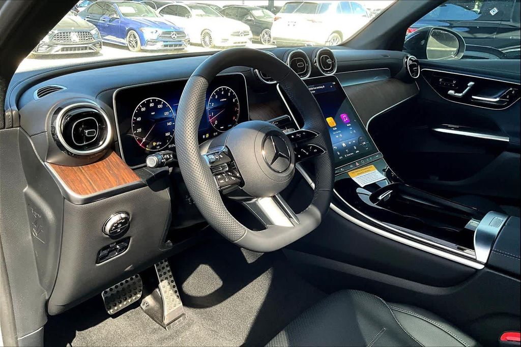 MERCEDES-BENZ GLC - 10