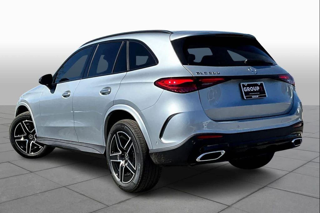 MERCEDES-BENZ GLC - 4