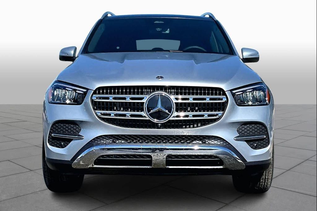 2026 Mercedes-BENZ GLE 照片 3