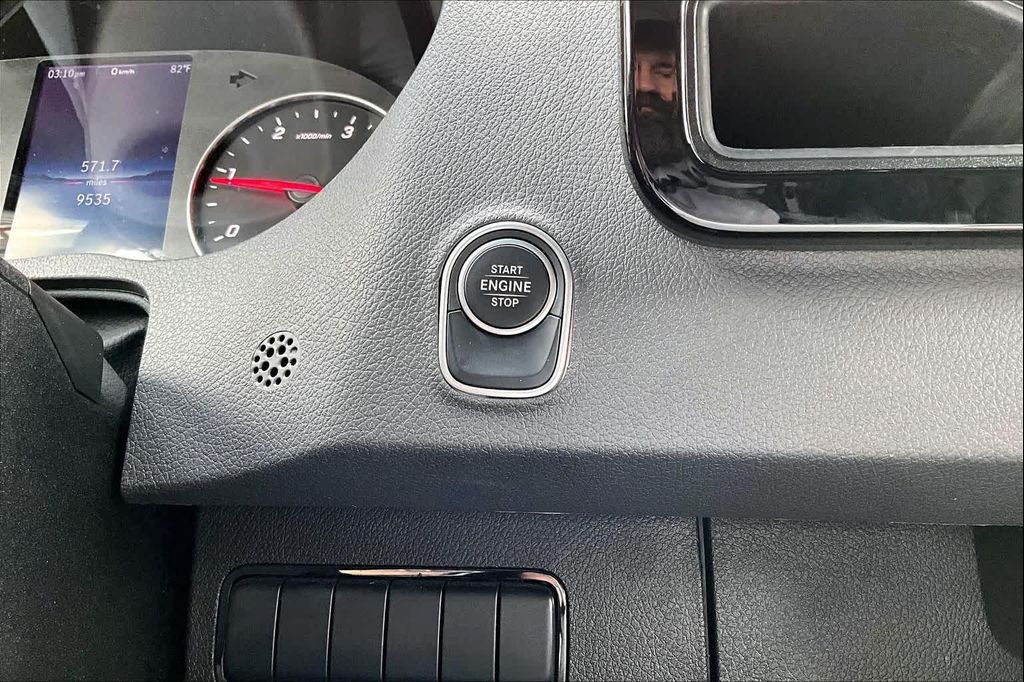 2025 Mercedes-BENZ OTHERS 缩略图 12